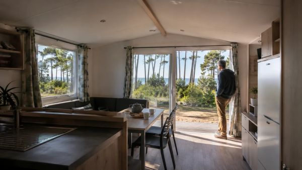 S'émerveiller en mobil-home : échangez tarifs contre nature sur le bassin d'Arcachon